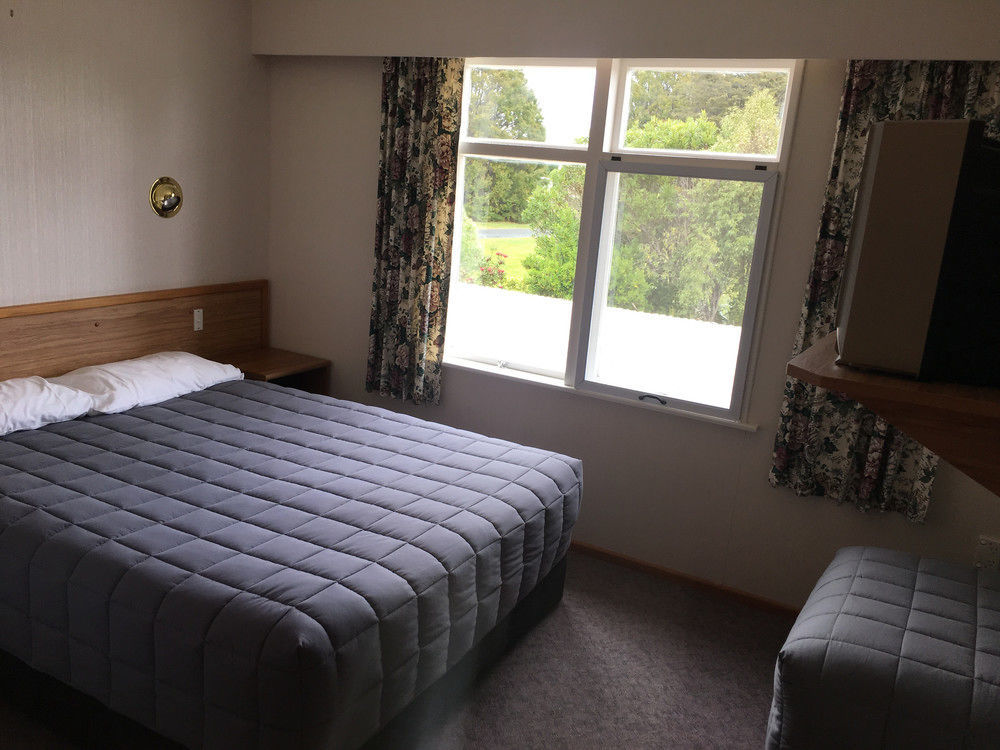 Fiordland National Park Lodge Te Anau Downs Exterior photo