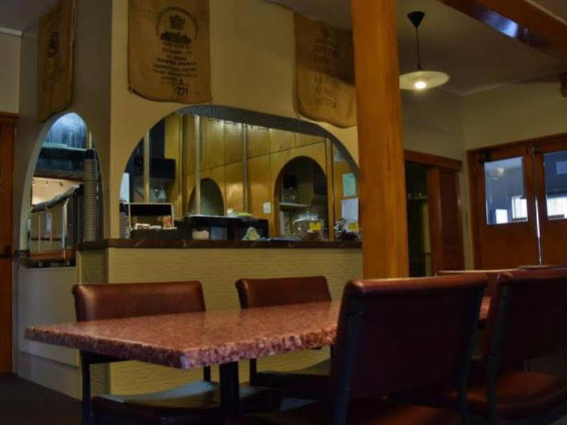 Fiordland National Park Lodge Te Anau Downs Exterior photo